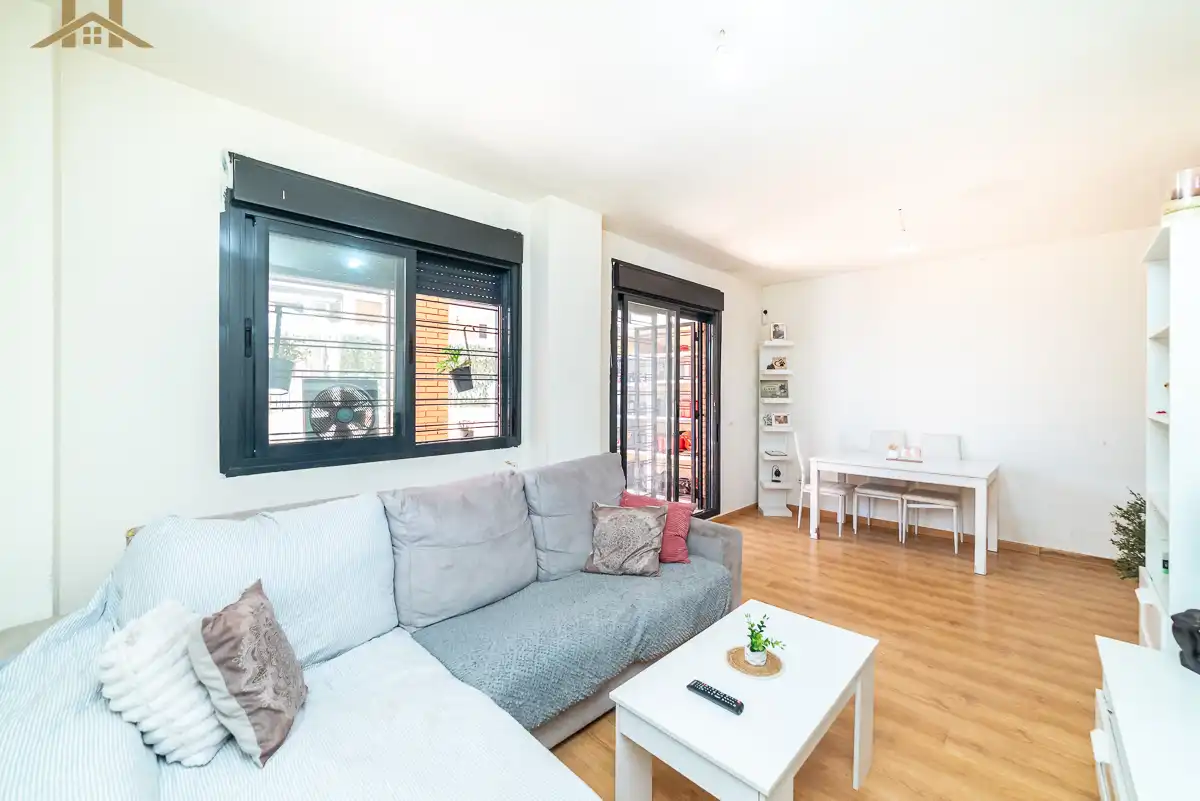 Living room of Ground floor for sale in Navalcarnero  with Heating, Private garden and Parquet flooring