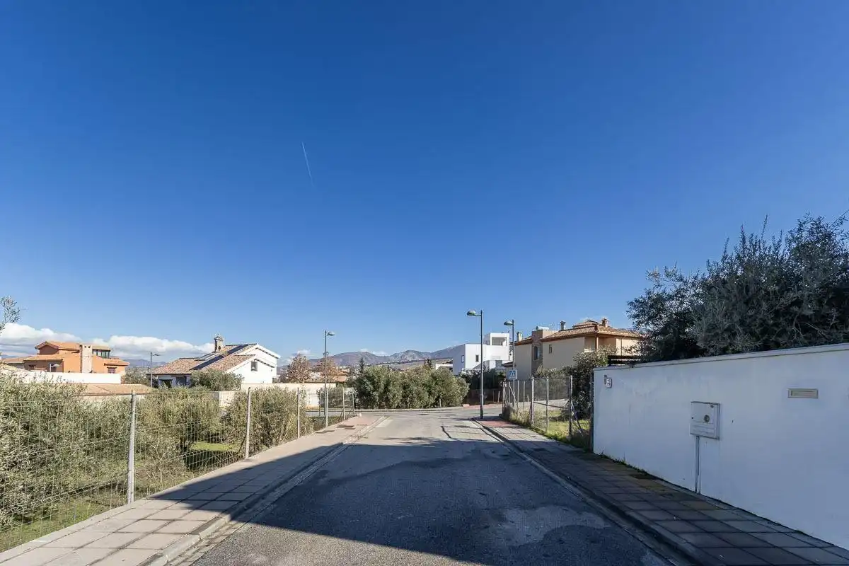 Terreni e lotti in vendita a La Zubia Ciudad, imagen 6