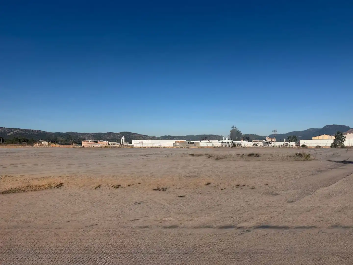 Vista exterior de Terreno industrial de alquiler en L'Alcora