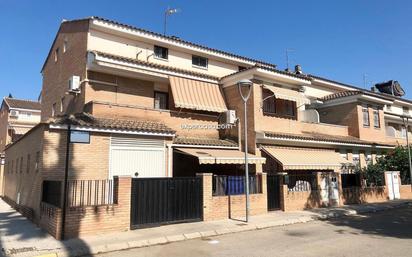 Vista exterior de Dúplex en venda en Alaquàs amb Aire condicionat