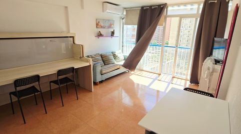 Foto 4 de Apartament en venda a Invierno, 7, Juzgados - Plaza de Toros, Benidorm