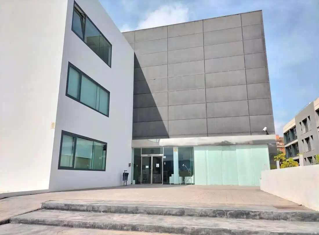 Individual for sale in Carrer de Charles Robert Darwin 20, imagen 9