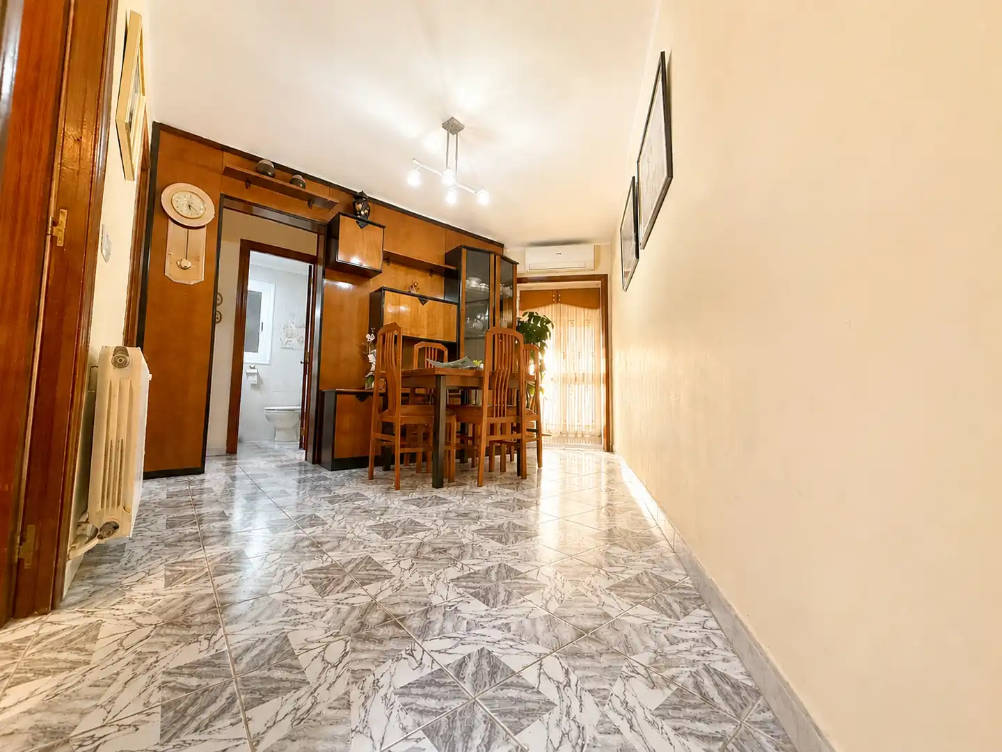 Piso en venta en Santa Coloma de Gramenet con Aire acondicionado, Calefacción y Balcón