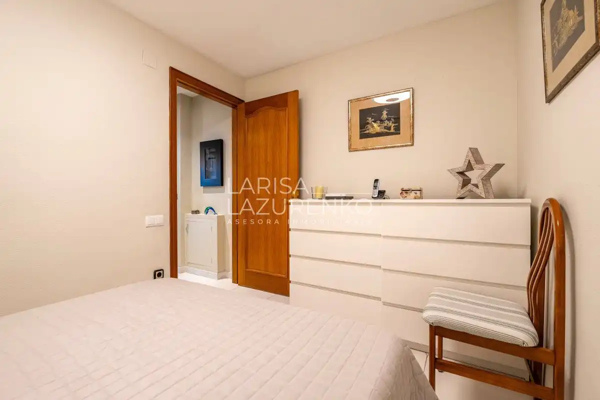 Dormitori de Casa o xalet en venda en Tarragona amb Aire condicionat, Calefacció i Jardí privat