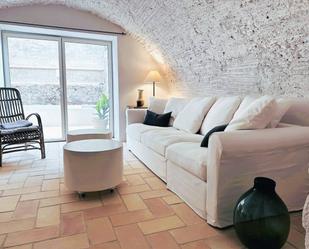 Sala d'estar de Casa o xalet de lloguer en Parlavà amb Aire condicionat, Calefacció i Jardí privat