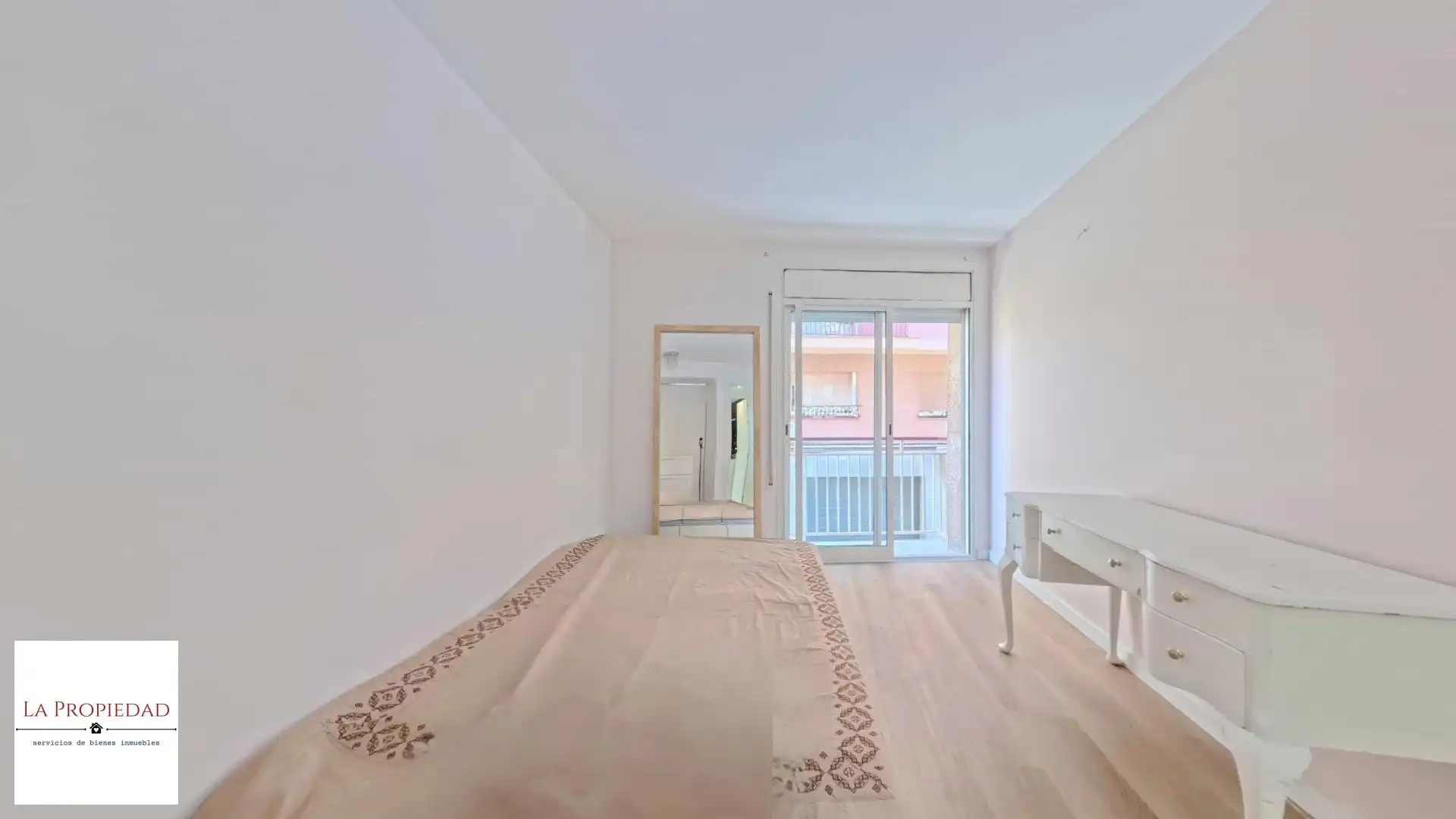 Wohnung zum Verkauf in de Llinars, imagen 4