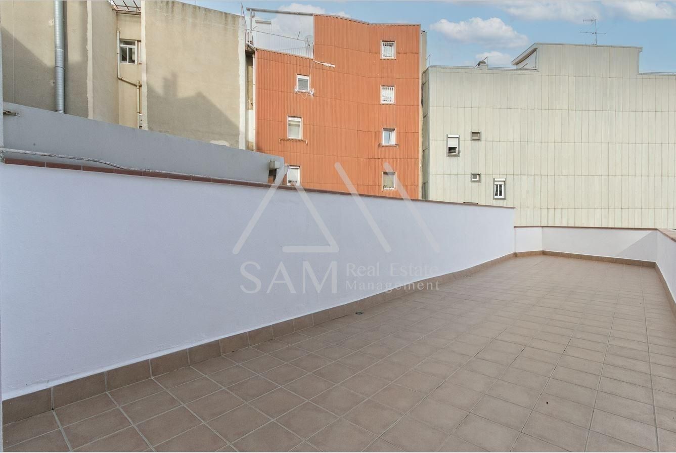 Planta baixa en venda a Passeig Passeig de Maragall, Vilapicina i la Torre Llobeta