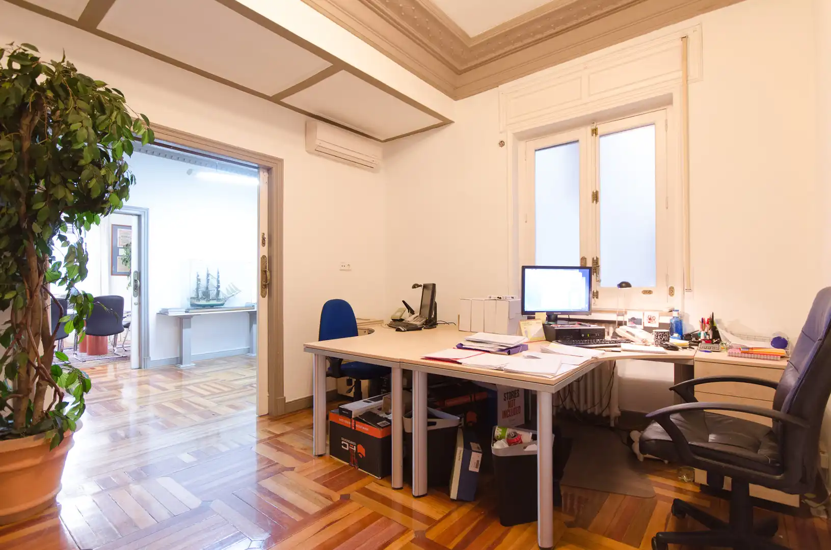Office for rent in Madrid  with Air Conditioner and Heating