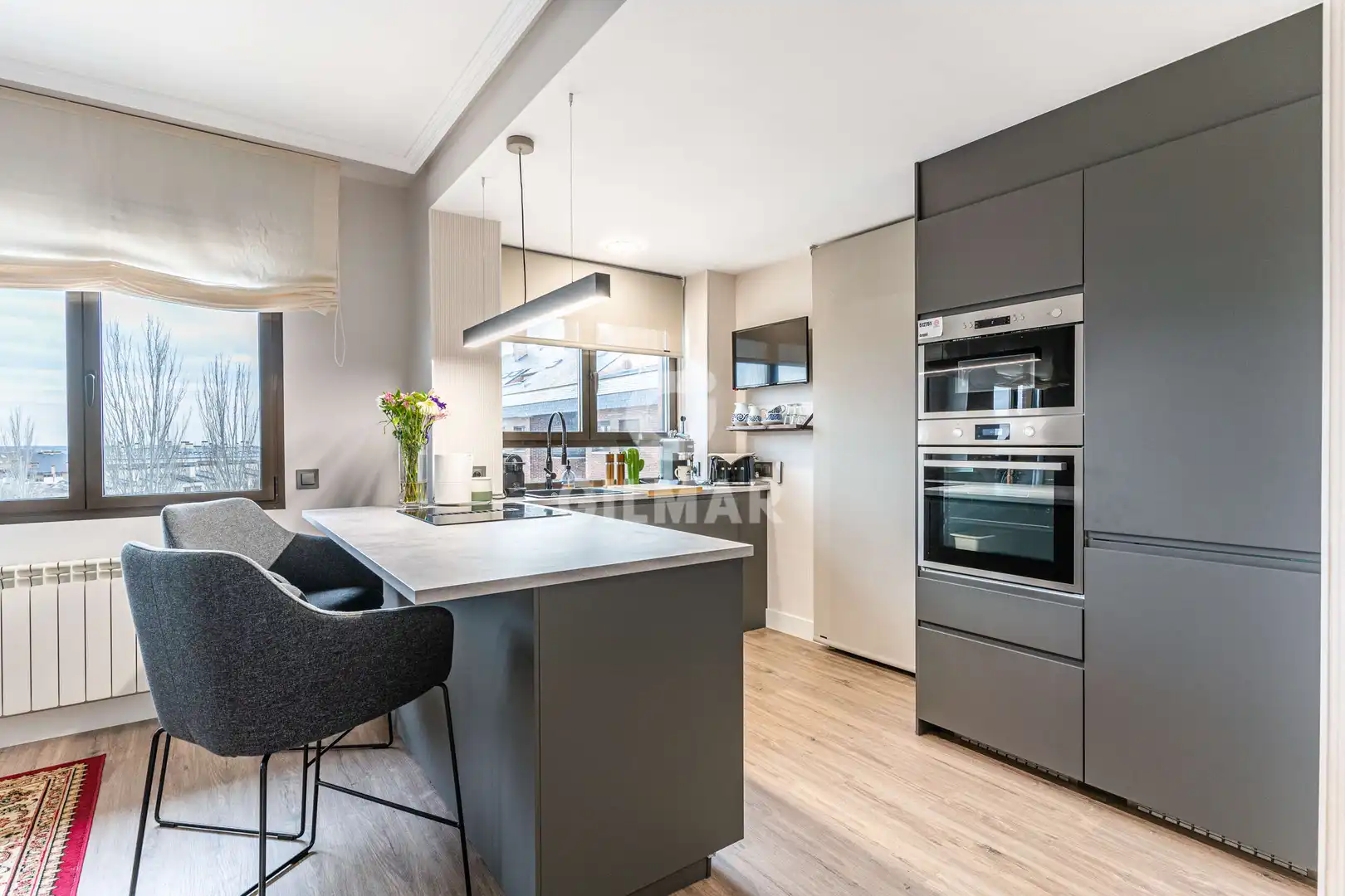 Cocina de Dúplex en venta en Boadilla del Monte con Calefacción, Jardín privado y Trastero