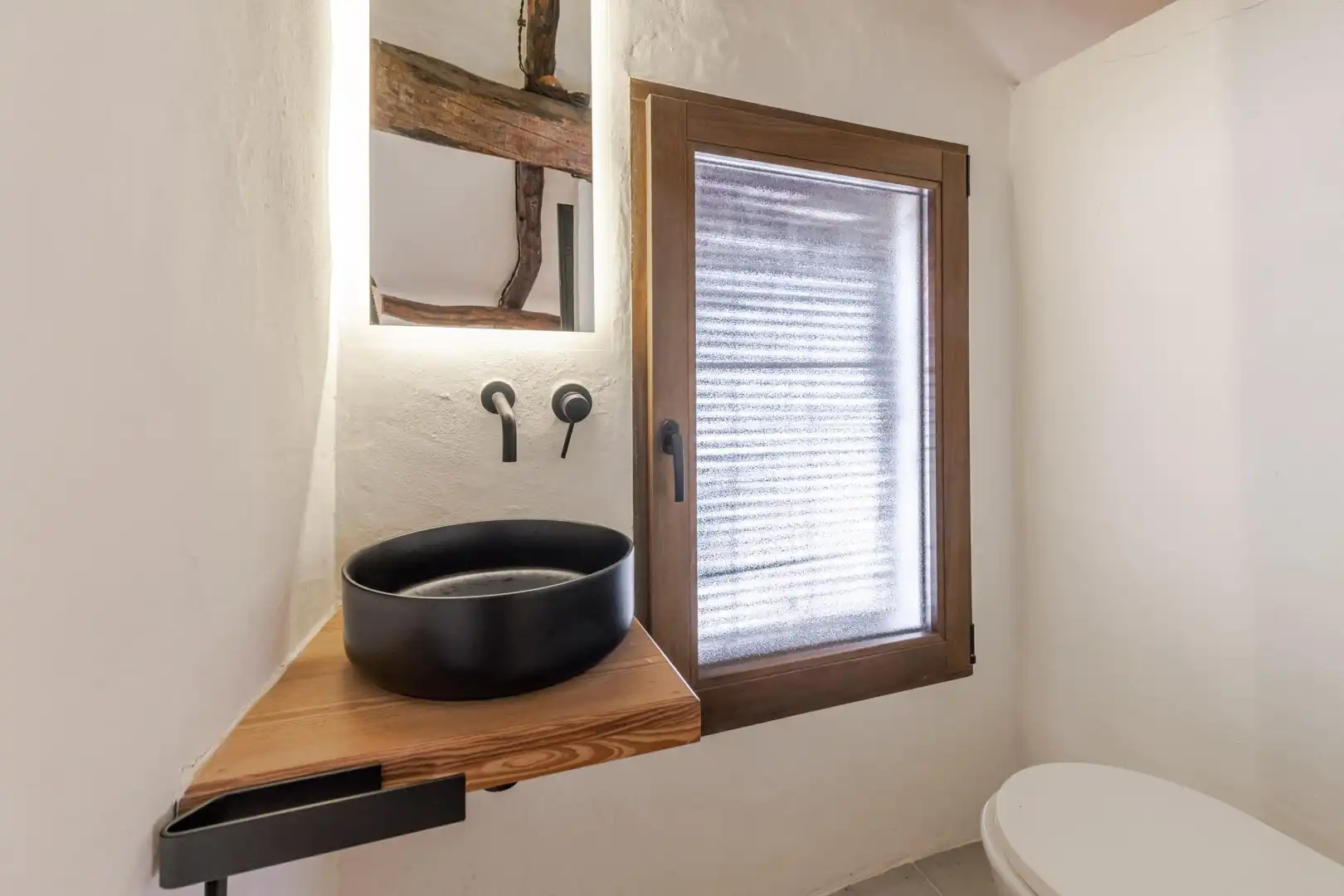 Baño de Finca rústica en venta en Venta del Moro con Jardín privado, Terraza y Amueblado