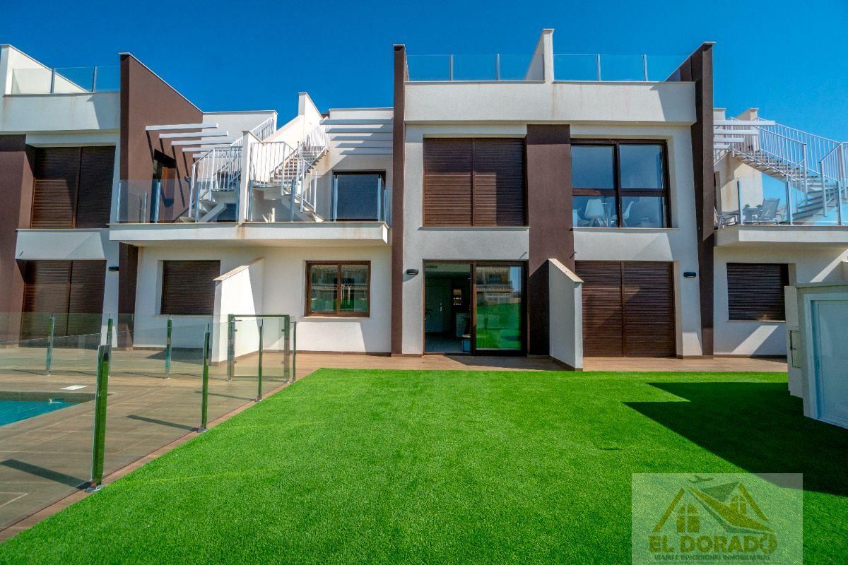 Jardí de Apartament en venda en San Pedro del Pinatar amb Aire condicionat, Calefacció i Terrassa