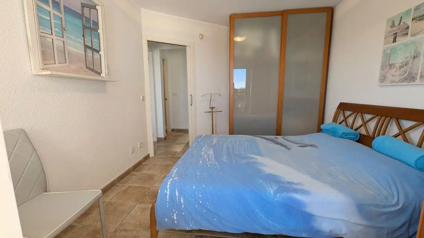 Habitación de Ático en venta en Empuriabrava con Aire acondicionado, Calefacción y Terraza
