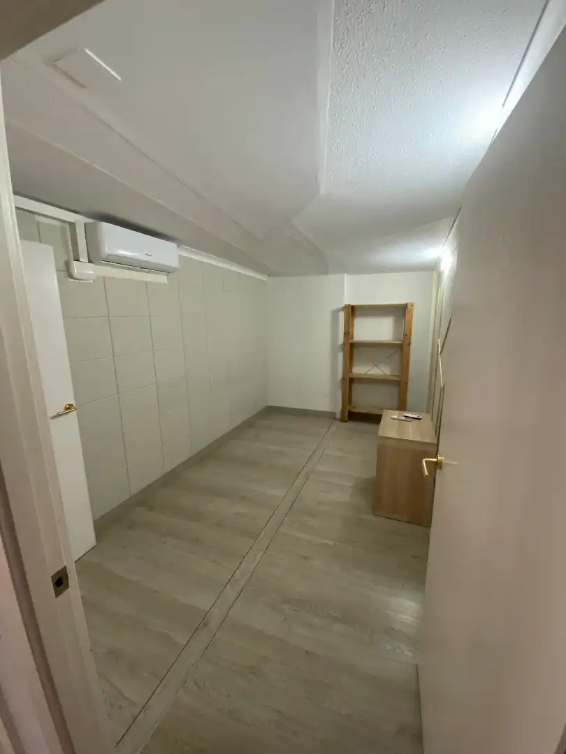 Local comercial de lloguer a Carrer del Consell de Cent, imagen 16