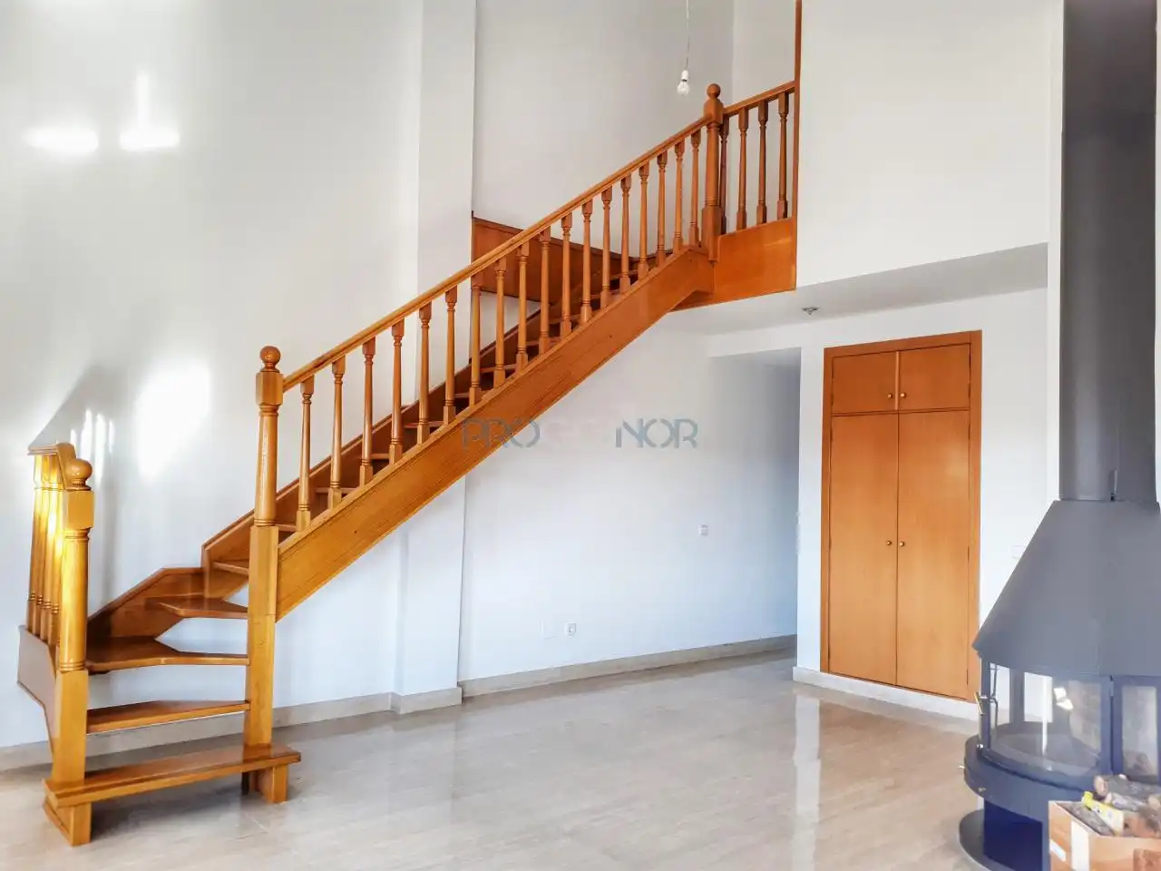 Duplexes for rent in León Capital   with Heating and Parquet flooring