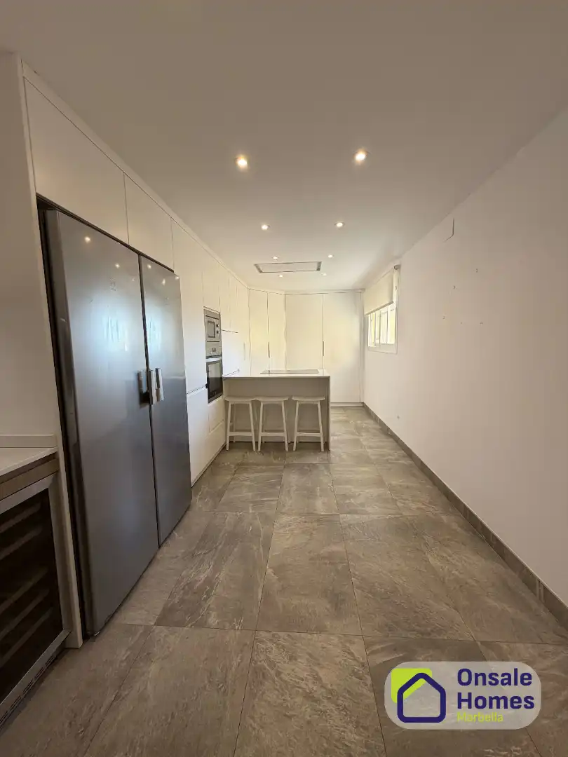 Cocina de Casa adosada en venta en Marbella con Aire acondicionado, Jardín privado y Terraza