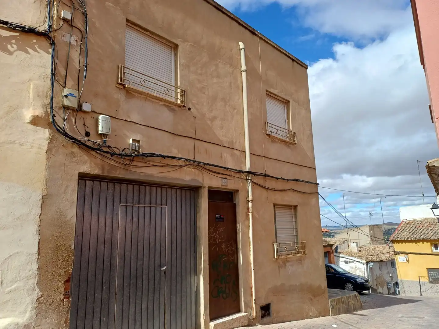 Vista exterior de Casa adosada en venta en Yecla