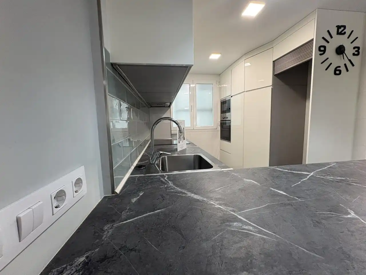 Cocina de Piso de alquiler en Madrid con Aire acondicionado y Calefacción