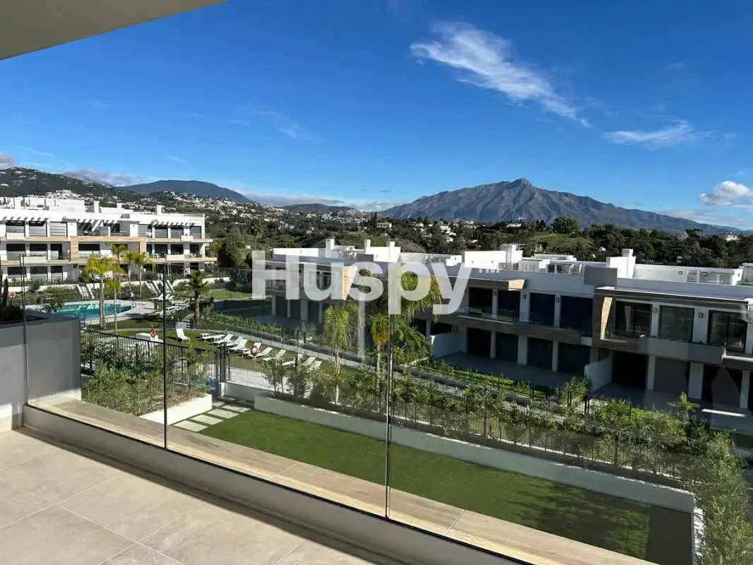 Piso con balcón en venta en Calle Pico Alcazaba, imagen 39