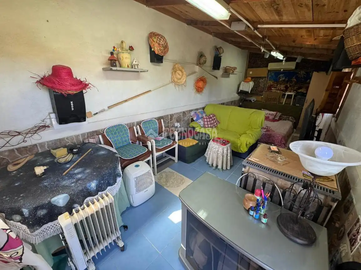 Casa o chalet en venta en Montroi / Montroy con Jardín privado, Terraza y Piscina