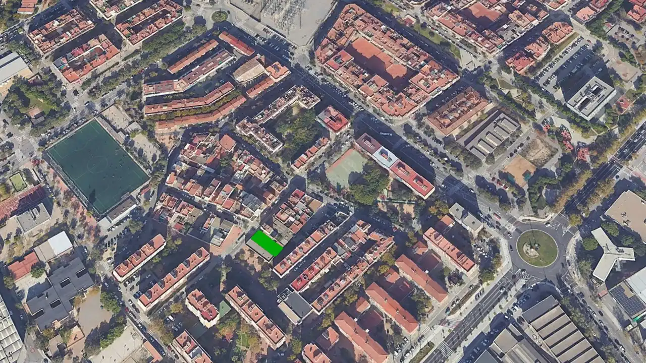 Vista exterior de Oficina en venda en Sant Boi de Llobregat