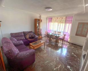 Sala d'estar de Pis de lloguer en  Jaén Capital