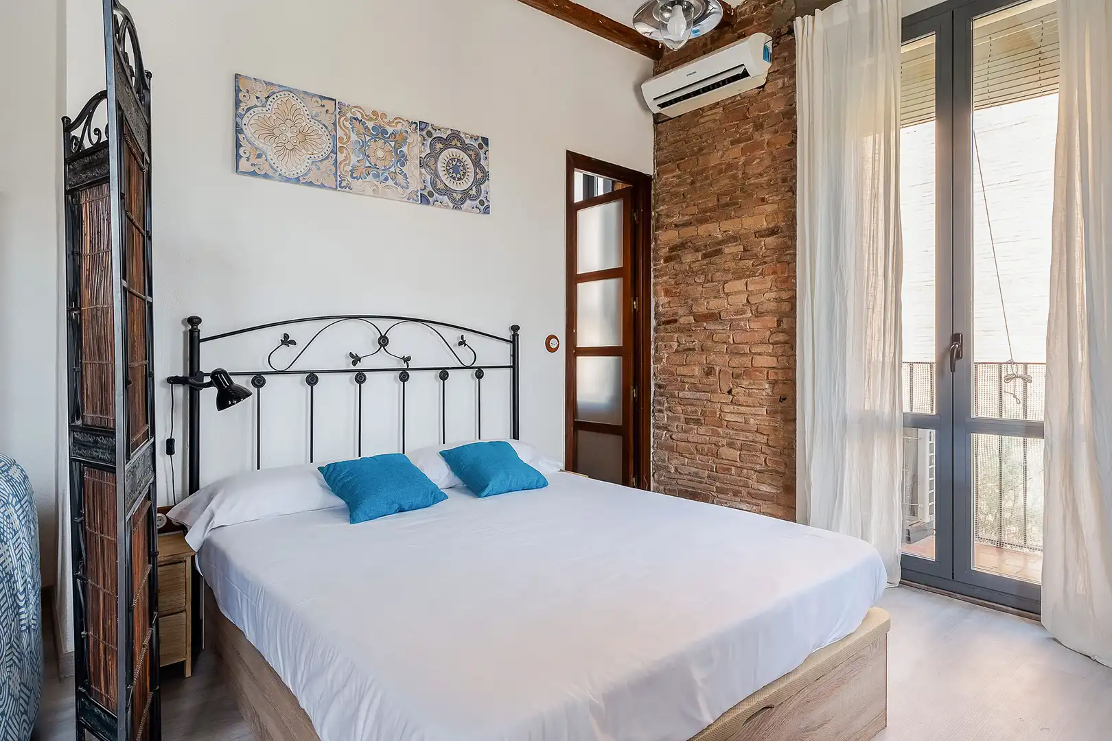 Bedroom of Apartments for sale in Barcelona  with Air Conditioner, Furnished and Washing machine
