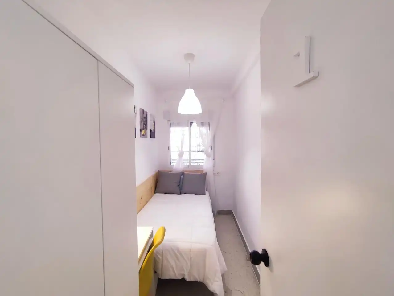 Dormitori de Planta baixa de lloguer en Granada amb Aire condicionat, Terrassa i Moblat