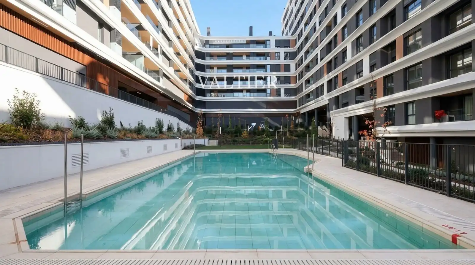 Swimming pool of Flat for rent in Arganzuela