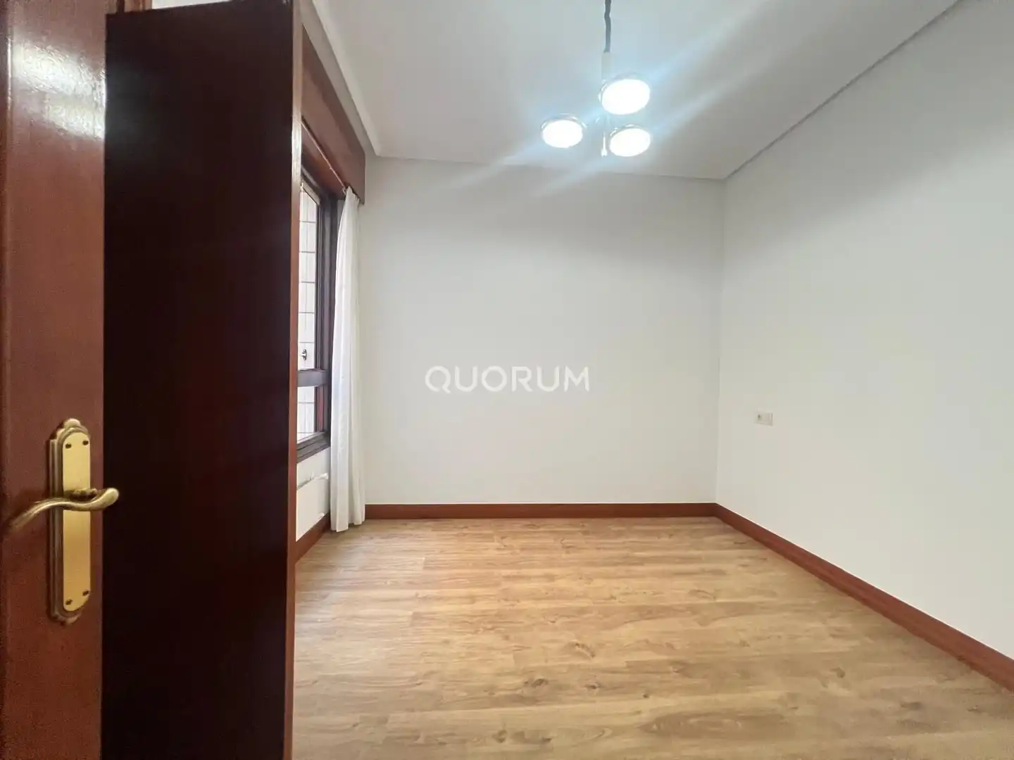 Bedroom of Flat for rent in Indautxu