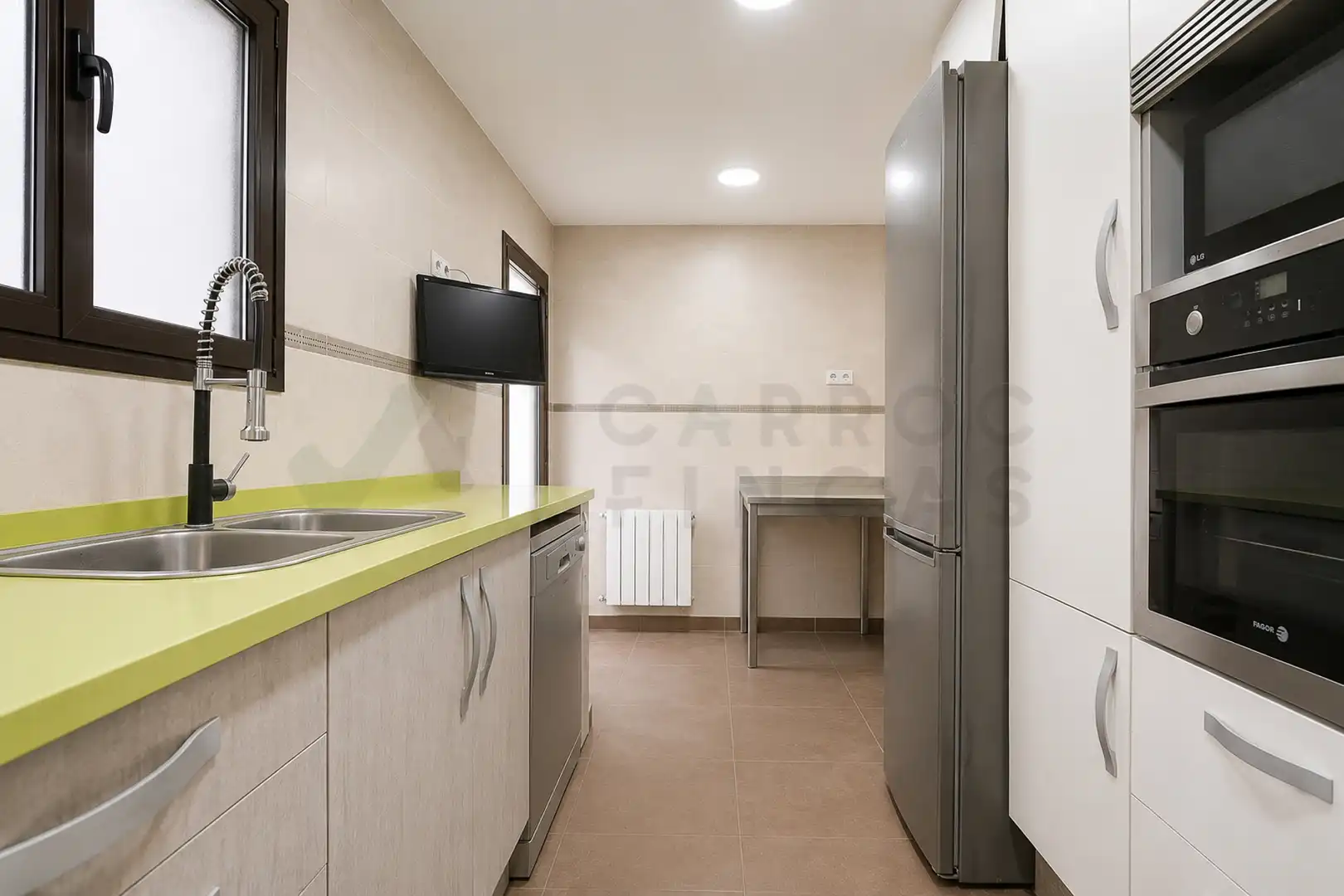 Küche von Haus oder Chalet zum Verkauf in Vallgorguina mit Heizung, Privatgarten und Ofen