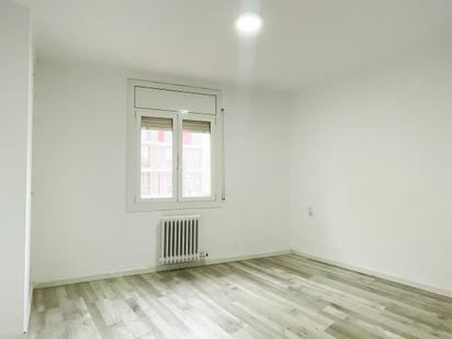 Bedroom of Flat for sale in Figueres  with Air Conditioner and Balcony