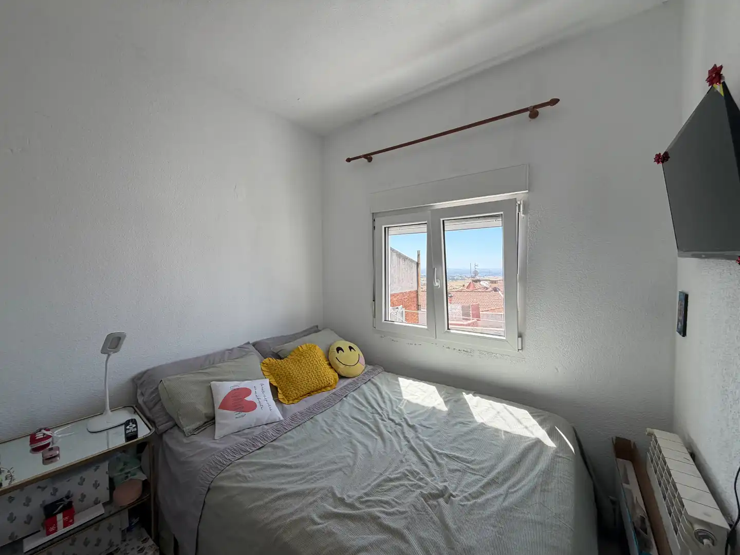 Habitación de Piso en venta en Colmenar Viejo con Calefacción, Terraza y Amueblado