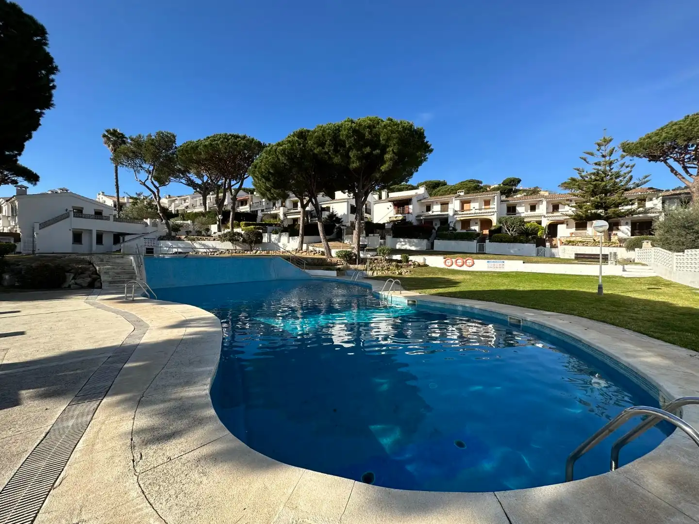Jardín de Casa o chalet en venta en Calonge i Sant Antoni con Piscina comunitaria