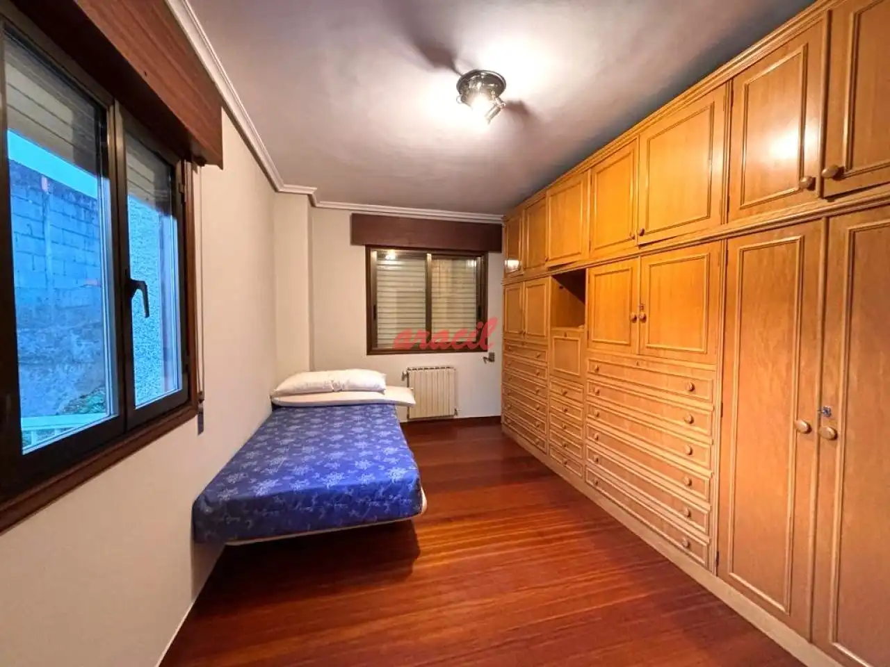 Bedroom of Houses for sale in Ourense Capital   with Heating, Private garden and Parquet flooring