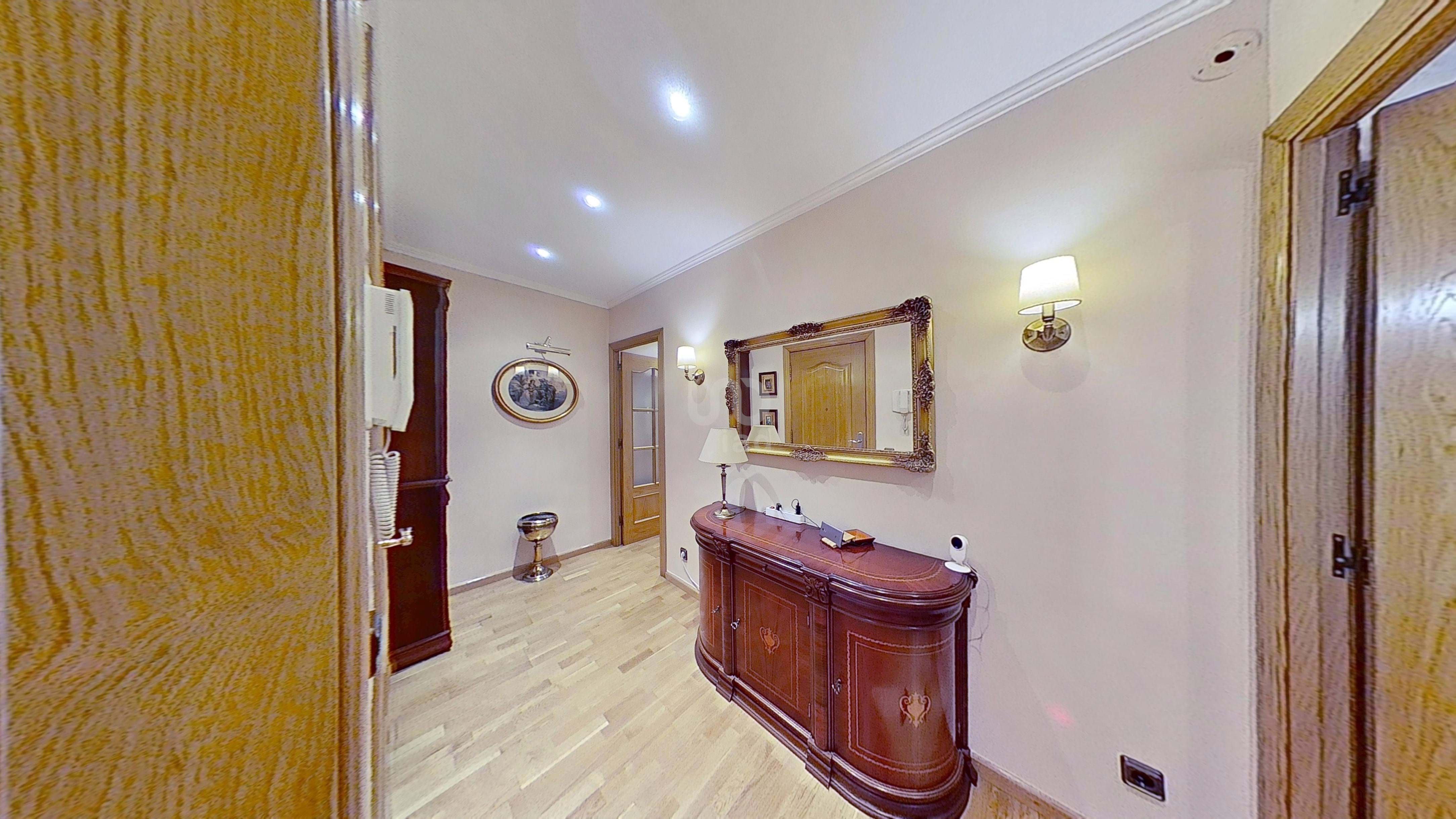 Flat for sale in  Lleida Capital  with Air Conditioner and Heating