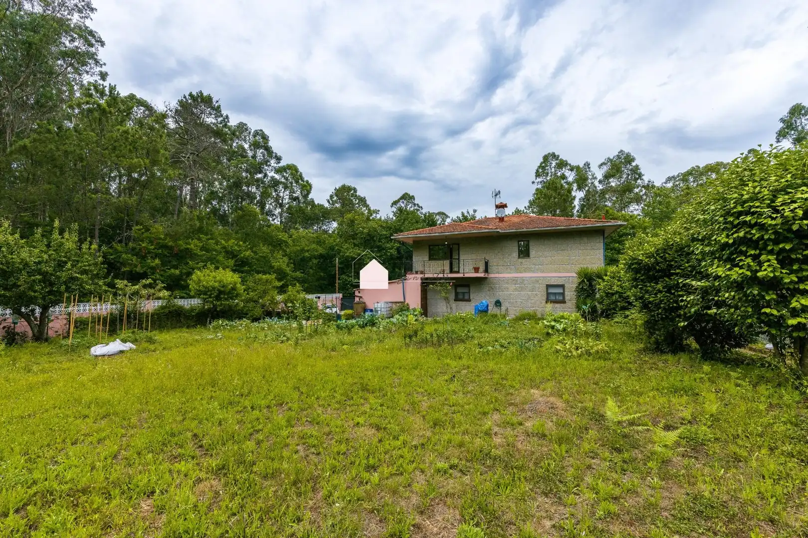 Casa o chalet en venta en Gondomar con Calefacción, Jardín privado y Trastero