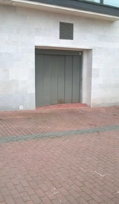 Garage for sale in Juan Alcedo de  la Rocha, Villafría - La Ventilla - Castañares