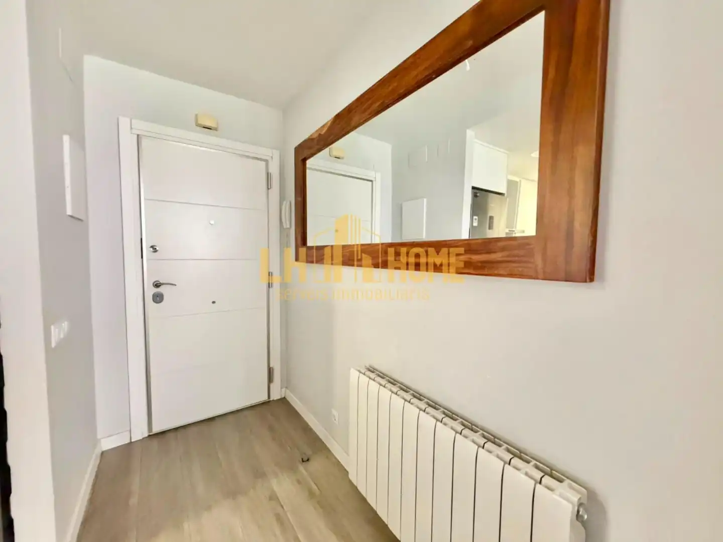 Flat for sale in L'Hospitalet de Llobregat  with Air Conditioner, Heating and Parquet flooring