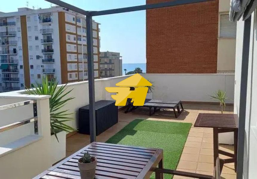 Terrassa de Dúplex de lloguer en Vélez-Málaga amb Aire condicionat i Moblat