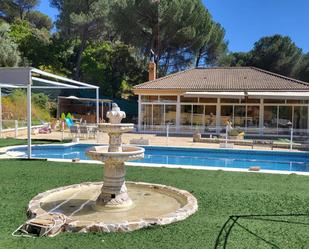 Swimming pool of House or chalet for sale in  Córdoba Capital  with Air Conditioner, Heating and Private garden