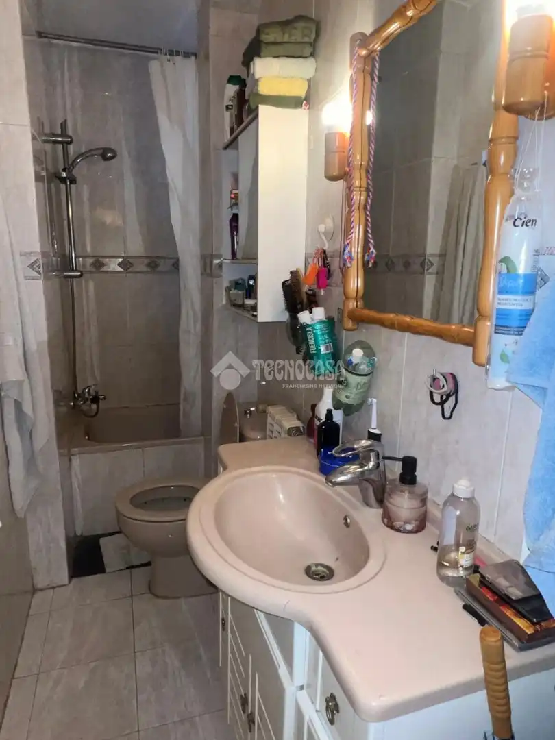 Bathroom of Flat for sale in Madrid  with Heating and Terrace