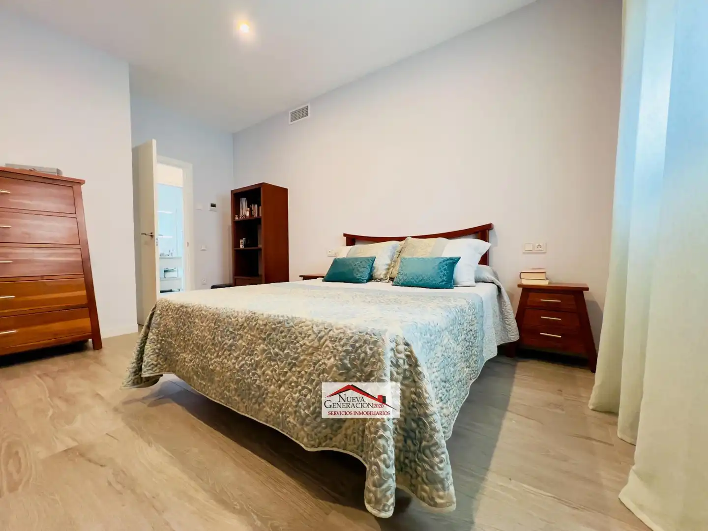 Casa adosada en venta en La Pastora - La Estación