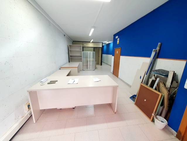 Local comercial en Alquiler en Piera