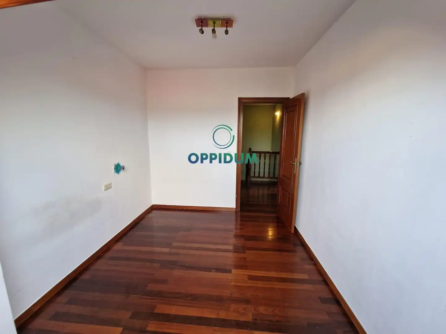 Habitación de Ático en venta en Melide