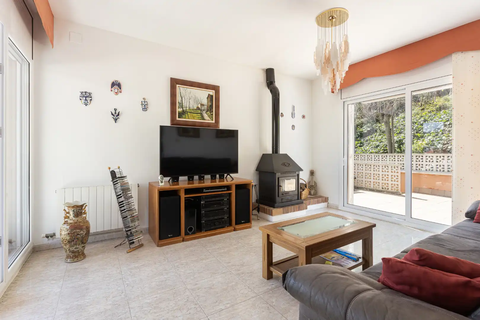 Casa amb terrassa en venda a Carrer de Cànoves, imagen 2