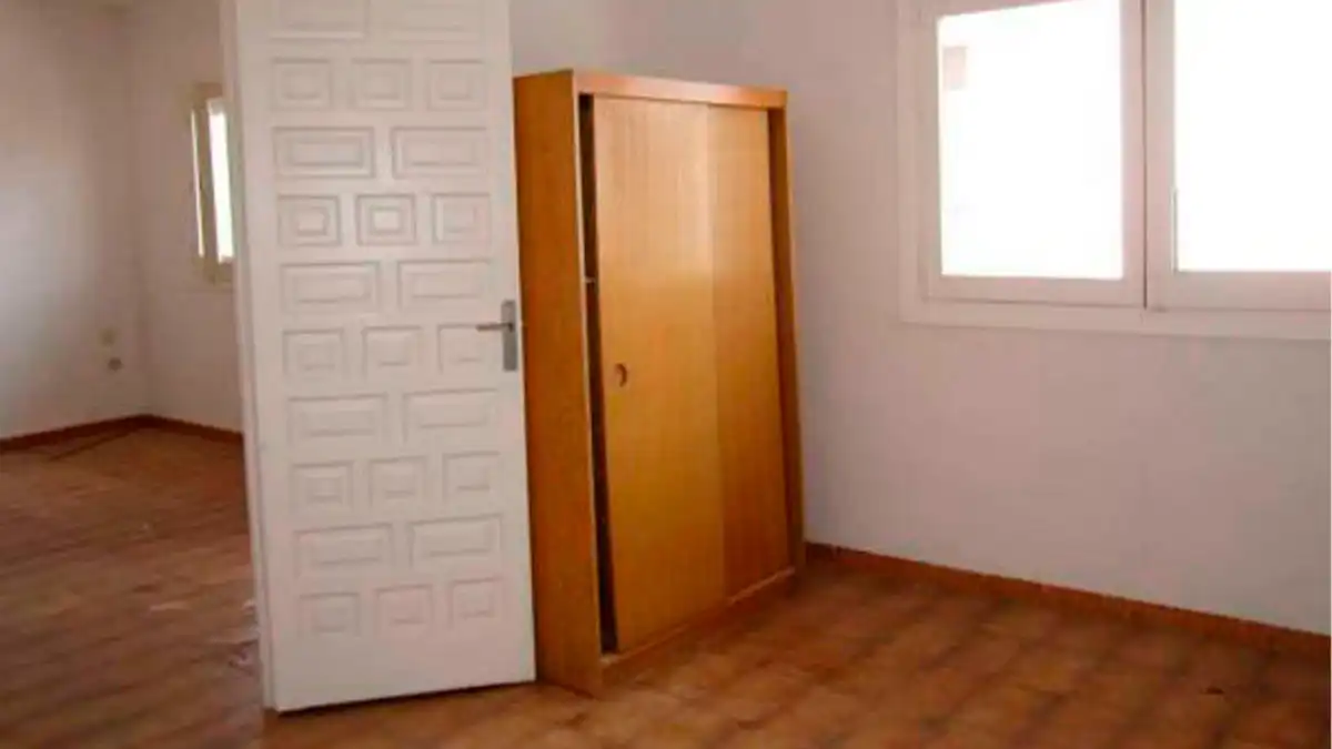 Piso en venta en MONTURQUE, 77, Moriles