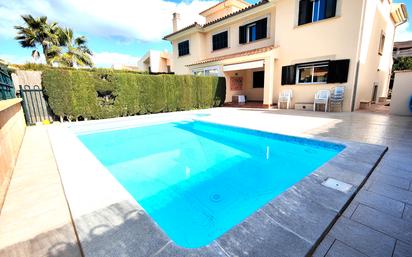 Swimming pool of Single-family semi-detached for sale in Llucmajor  with Air Conditioner, Heating and Private garden