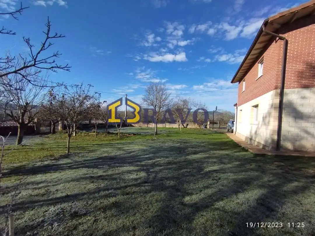 Casa in vendita a Valle de Losa, imagen 2