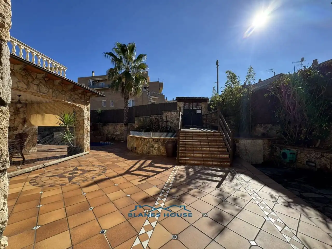 Vista exterior de Casa o xalet en venda en Blanes amb Aire condicionat, Calefacció i Jardí privat