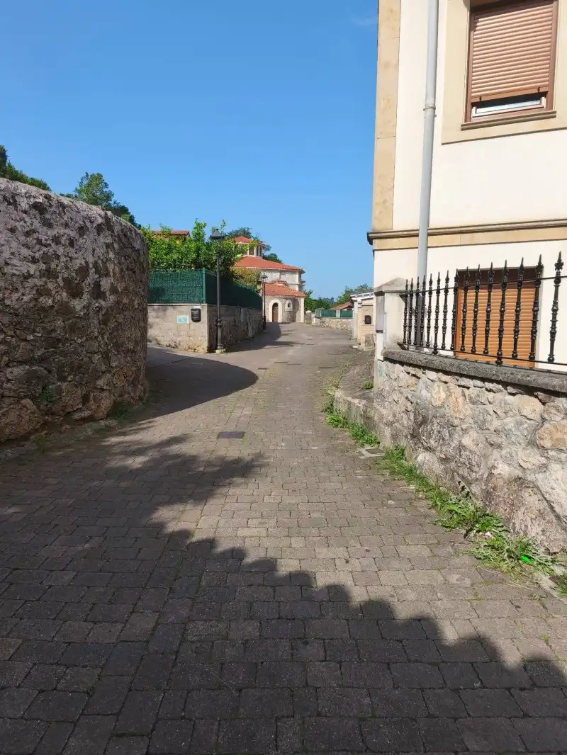 Vista exterior de Casa o chalet en venta en Camargo con Jardín privado, Terraza y Amueblado